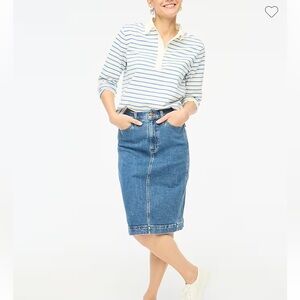 NWT JCrew Factory brand denim midi-skirt, size 6.